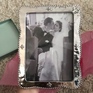 NWT never used Mariposa 5x7 picture frame #3655
